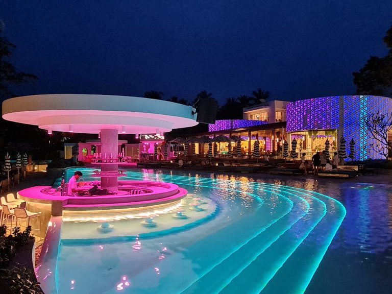 led flex pool lighting with RGB colors